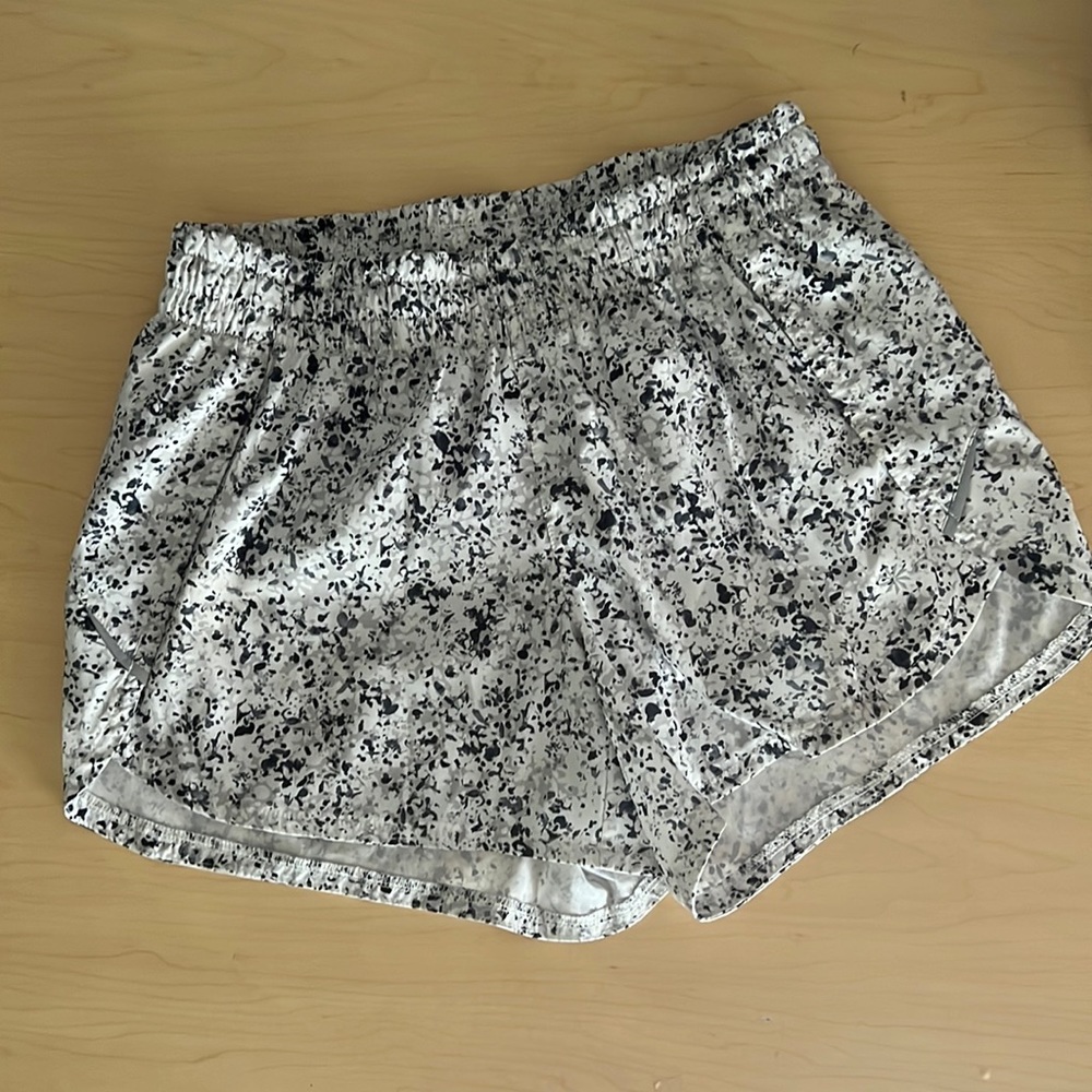Athleta Athletic Shorts Size S